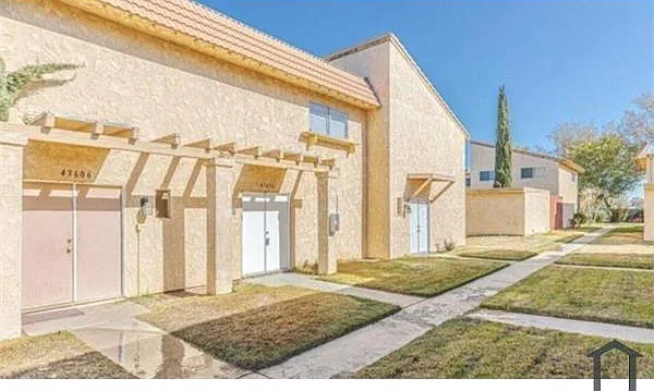 43647 Stanridge Ave — Photo 14