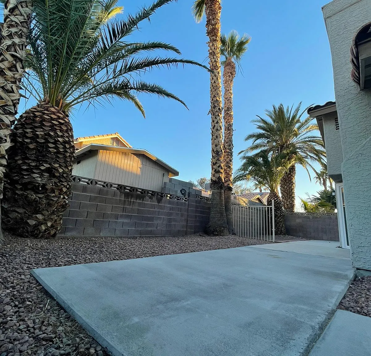 Duet Ct, Las Vegas — Photo 4