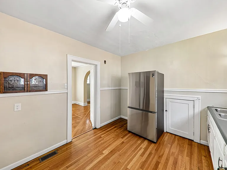 7315 Lindell Blvd #1 — Photo 19