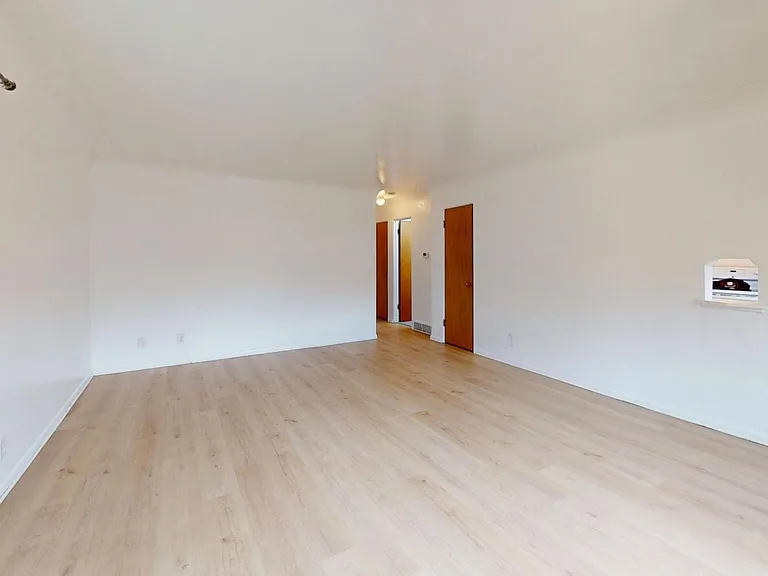 1326 S Sherman St #1 — Photo 20
