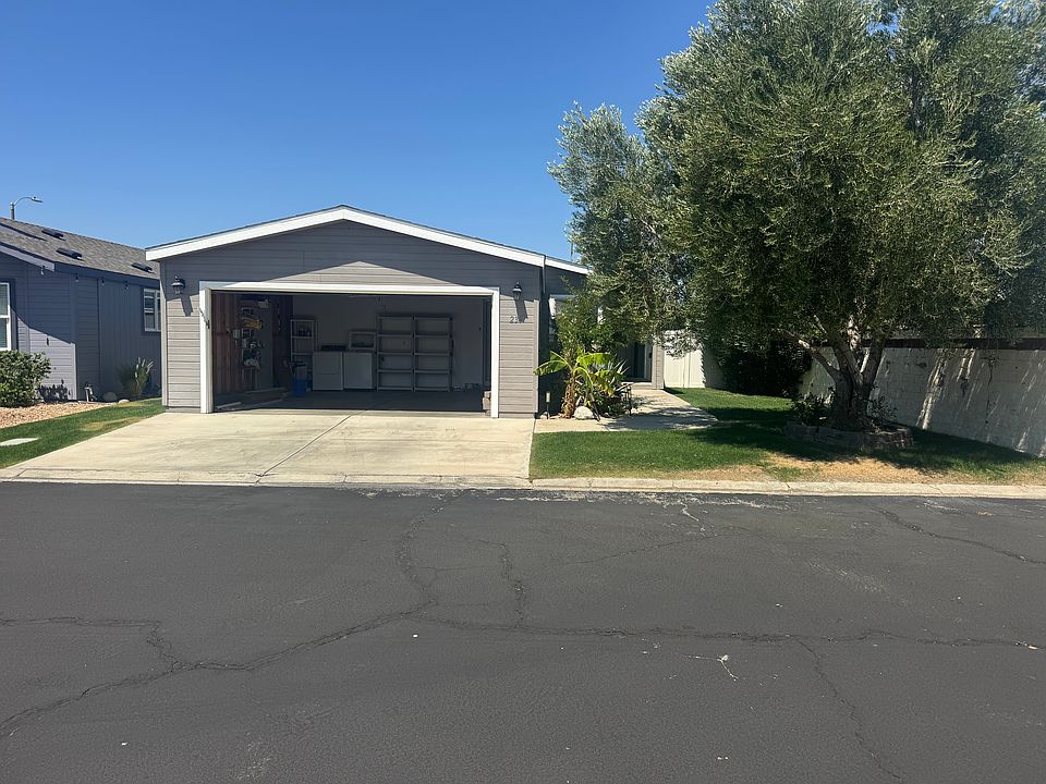 1st image of 15300 Palm Dr Space 239