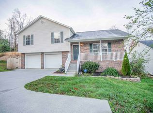 1223 Bob Kirby Rd, Knoxville, TN 37931