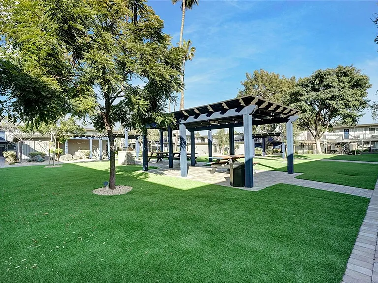 Tierra Palms Apartment Homes — Photo 101
