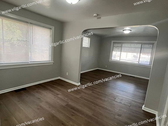 3rd image of 4110 Drummond St Unit 1