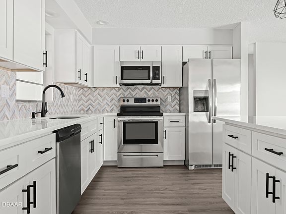 5th image of 65 Brandy Hills Dr