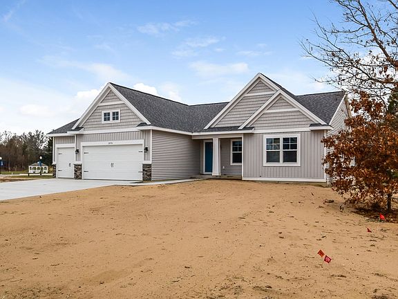 3rd image of 2076 Poplar Ct Lot 43