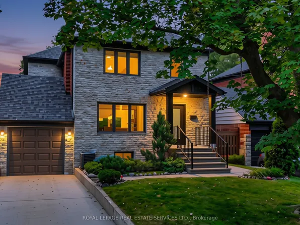 52 Glenaden Ave E, Toronto, ON M8Y 2L3