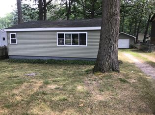 230 Tudor Dr, Prudenville, MI 48651
