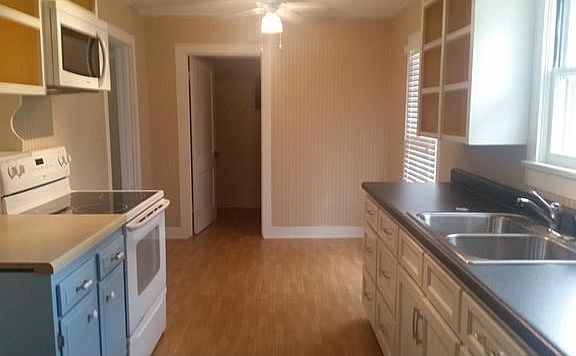 3rd image of 4949 County Road 443
