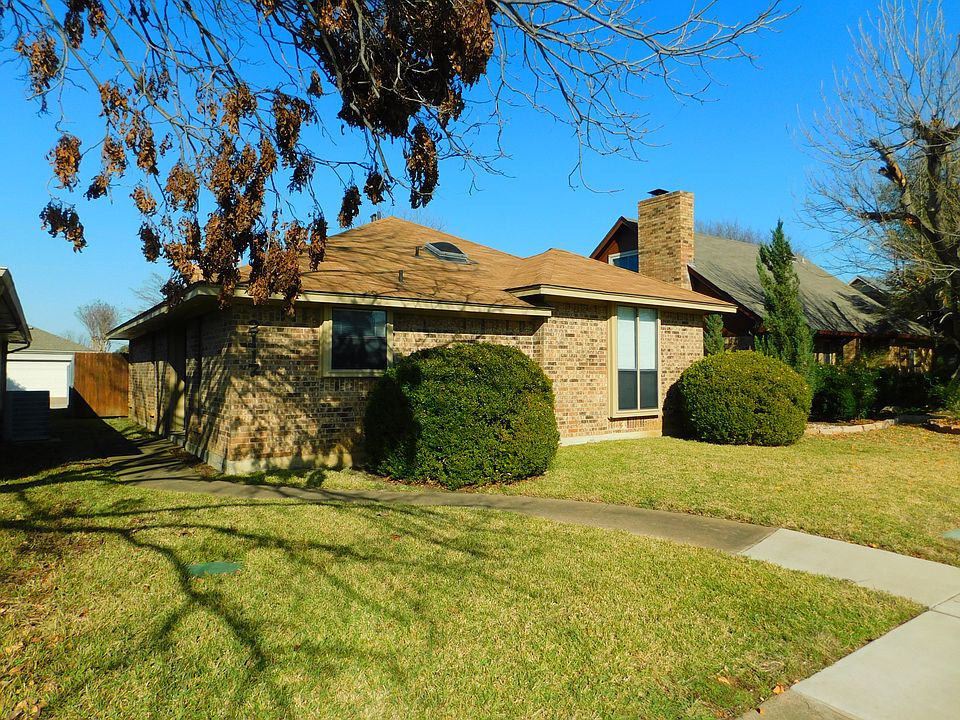 1st image of 2117 Cordoba Dr