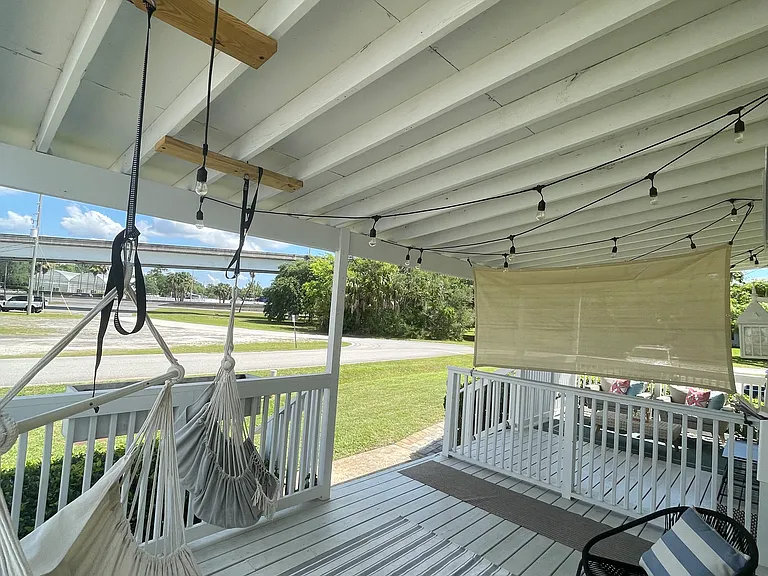 2219 Pine Pl — Photo 29