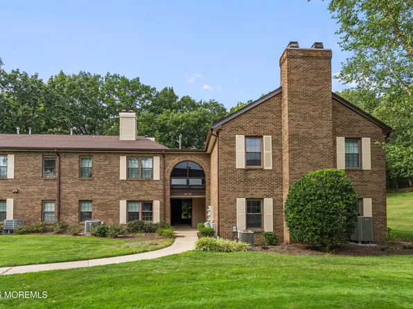 303 Wellington PL, Aberdeen, NJ 07747