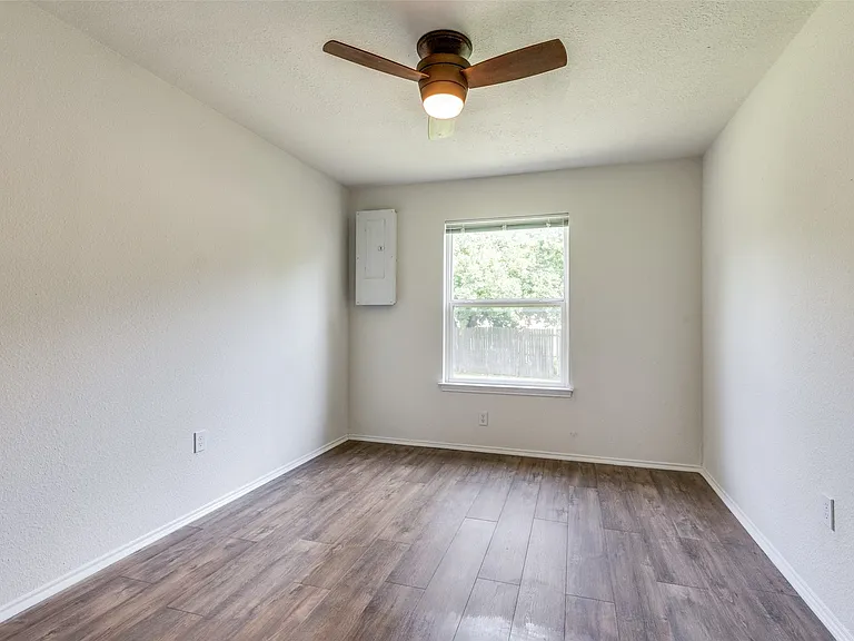 1505 Gentle Wind Dr — Photo 8
