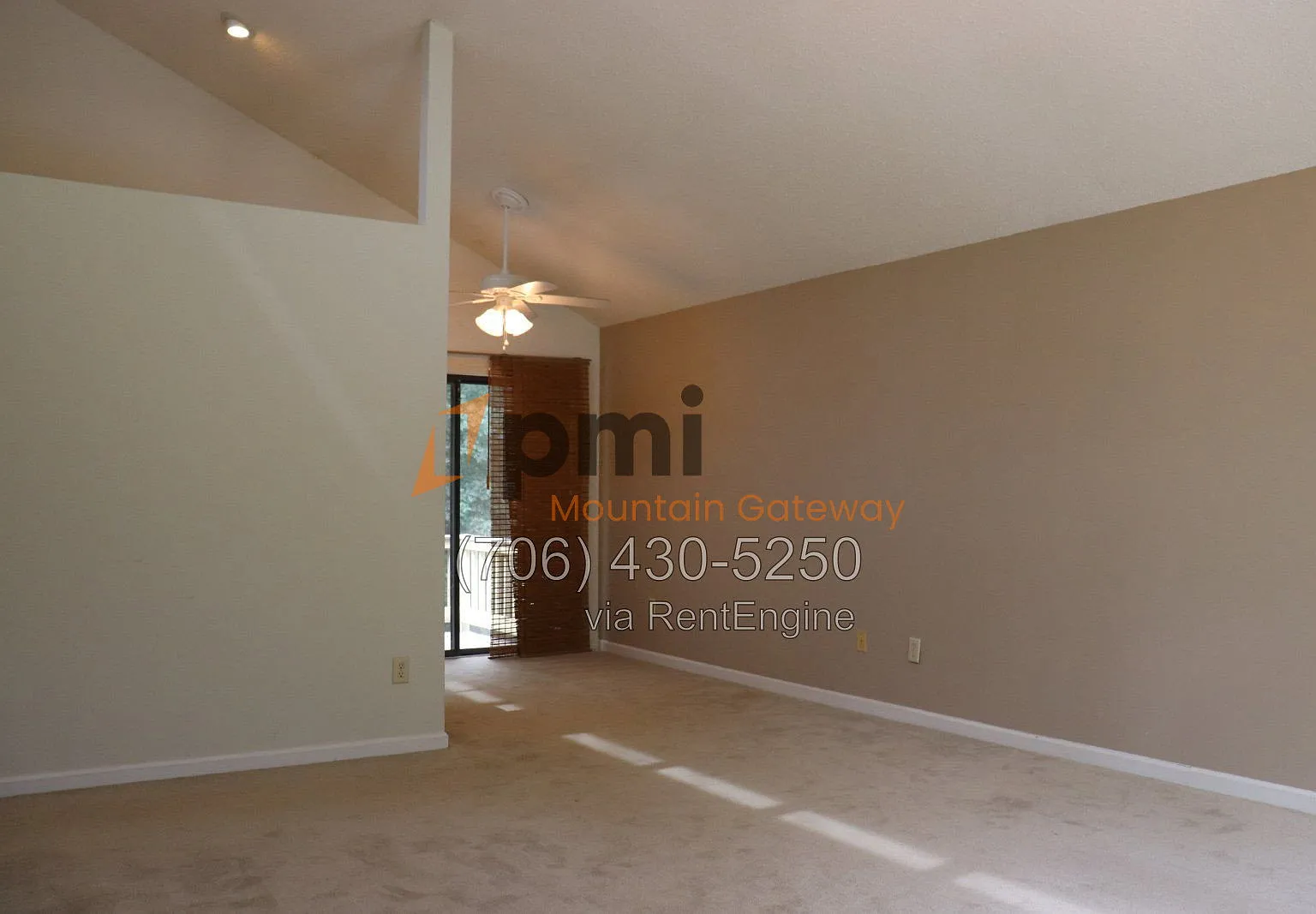 2 bed, 1.5 bath, 839 sqft, $1,200 — Photo 3
