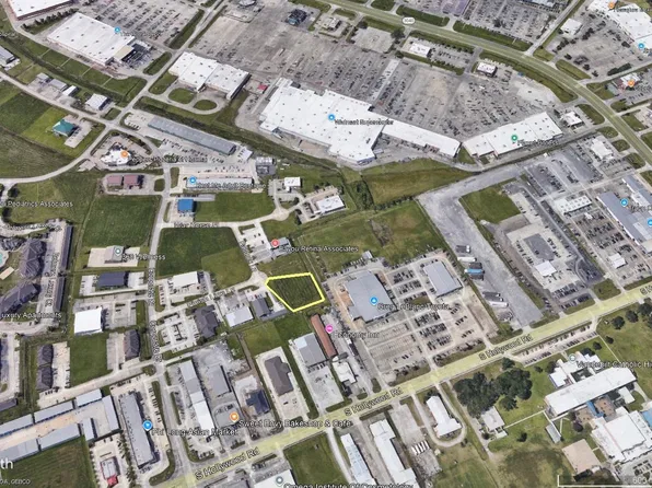 138 Finish Line Ln, Houma, LA 70360