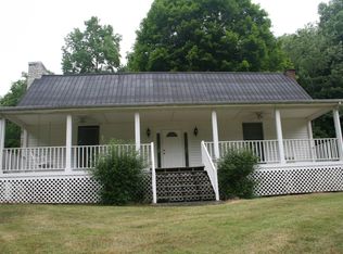 4059 Locke Creek Rd, Readyville, TN 37149