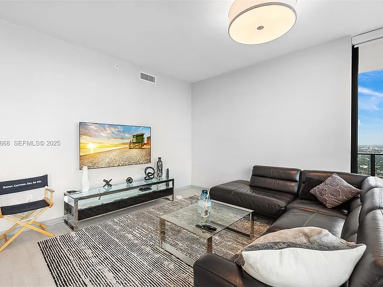 1000 Brickell Plz #Penthouse 5301 — Photo 15