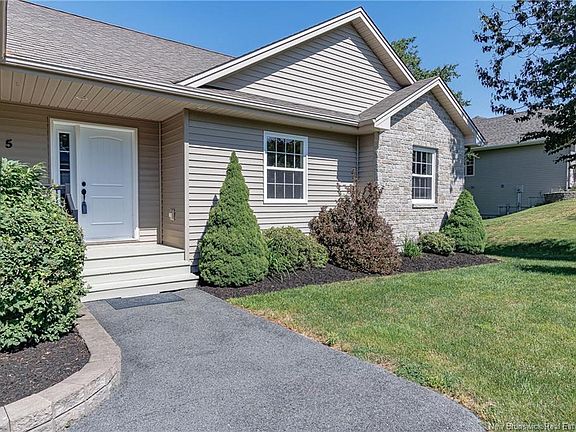 4th image of 5 Aragona Ct