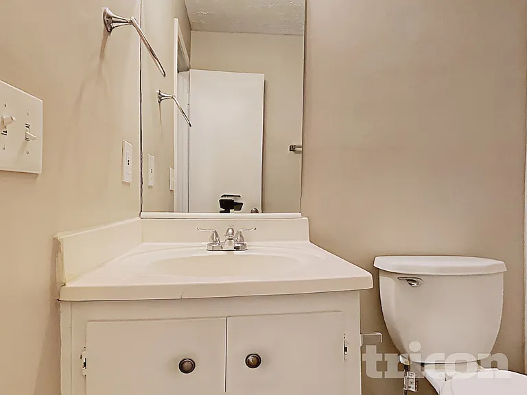 546 Candlewick Ln NW — Photo 14