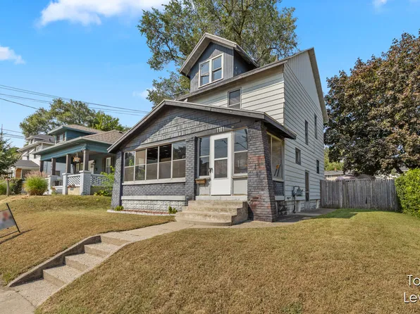 1101 Evergreen St SE, Grand Rapids, MI 49507