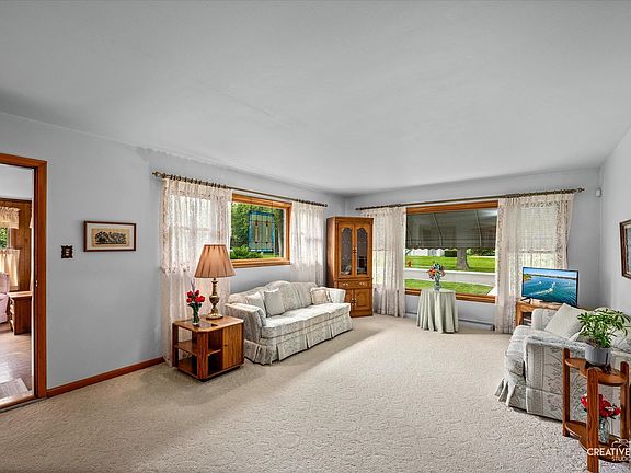 5th image of 12045 Greenwood Ave