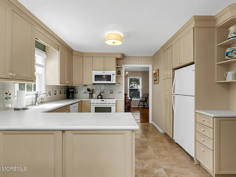 203 Washington Blvd — Photo 7