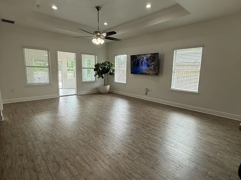 122 N Shoreview Dr — Photo 8