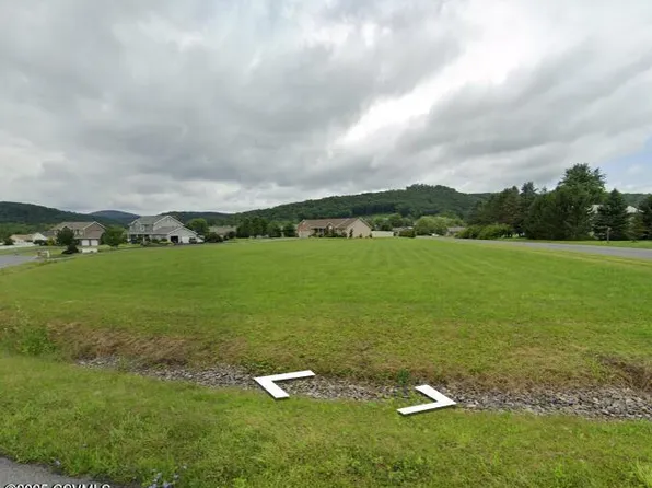 265 Slow Hand Dr, Hughesville, PA 17737