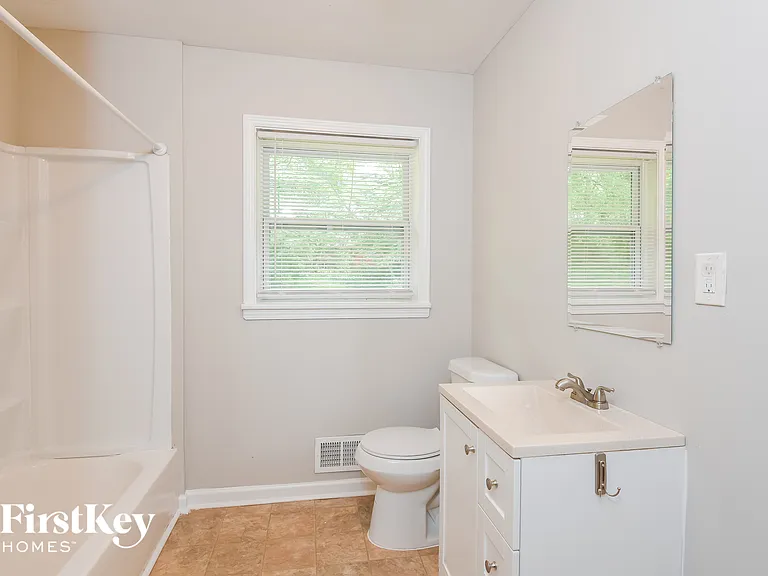 629 Bounty Dr — Photo 13