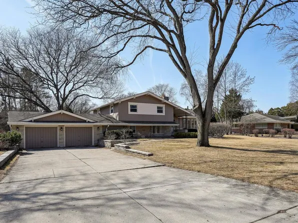 3409 North Menomonee River PARKWAY, Wauwatosa, WI 53222