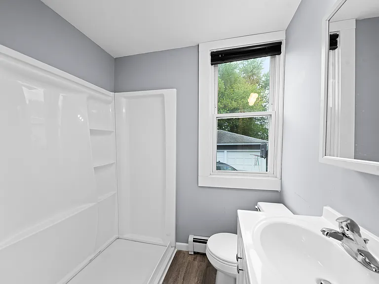 4 Columbus Ave — Photo 6