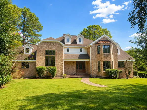 69 Pompano Dr, Hattiesburg, MS 39402
