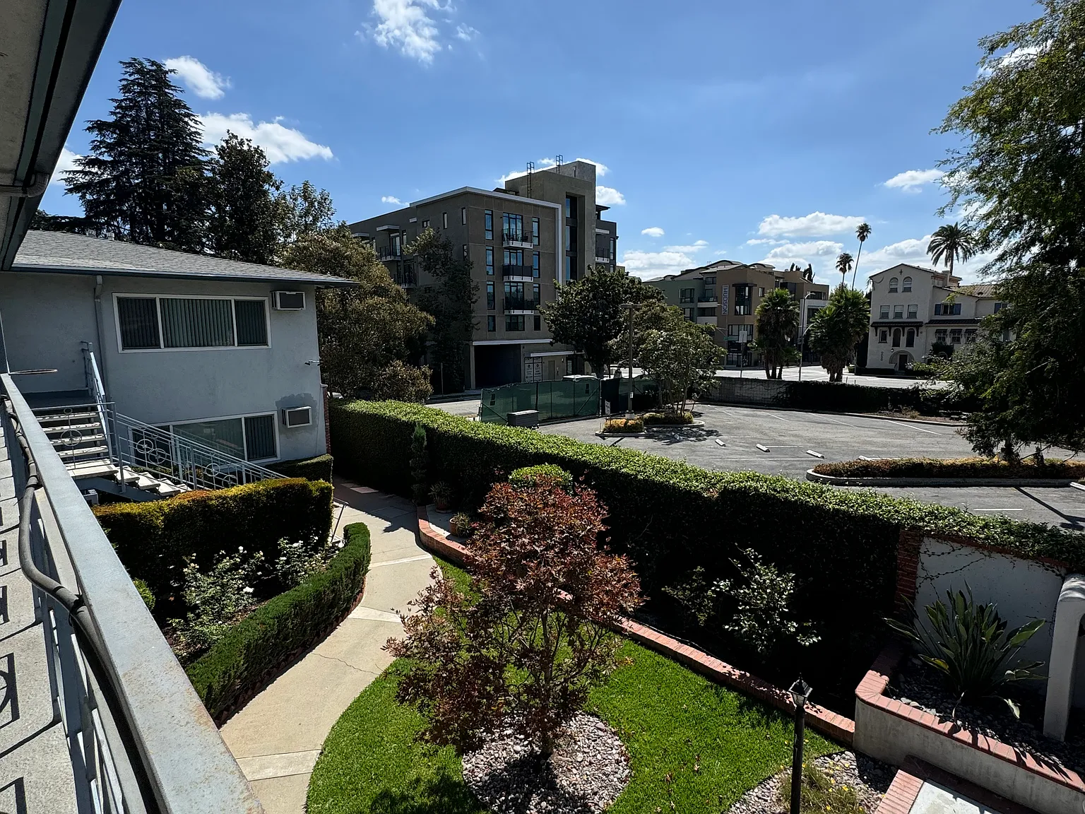 1 bed, 700 sqft, $2,395 — Photo 1