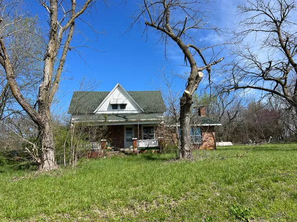 949 Highway Y, Conway, MO 65632