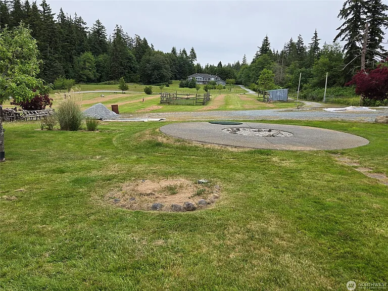 20001 Marine Dr NW — Photo 26