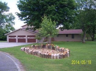 1669 Ponderosa Dr, Dandridge, TN 37725