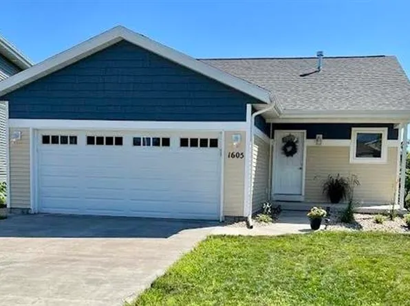 1605 Eggum Ct, Mount Horeb, WI 53572