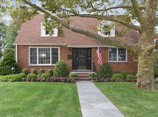 815-15 Franklin Ave, Valley Stream, NY 11580