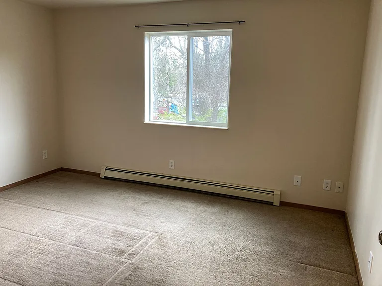 1170 Dodds Dr — Photo 15