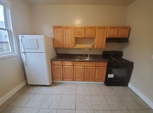 207 Wilkinson Ave #1E, Jersey City, NJ 07305