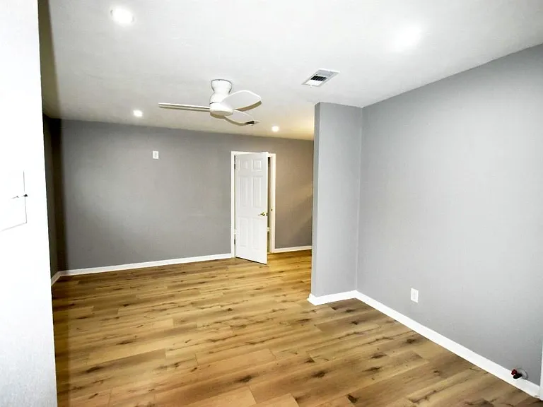 10213 Fairland Dr — Photo 17