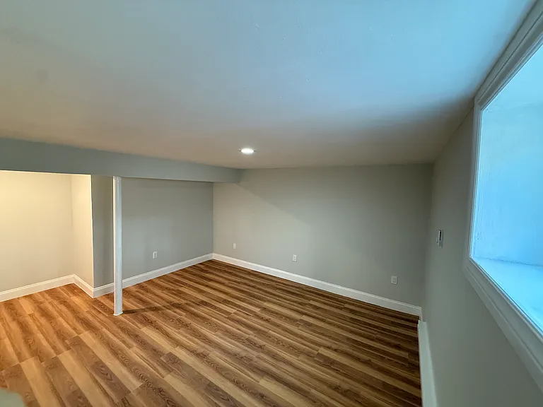 10 Elmwood St #12 — Photo 33