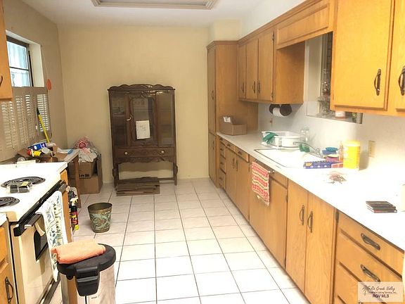 5th image of 1601 Little Creek Dr