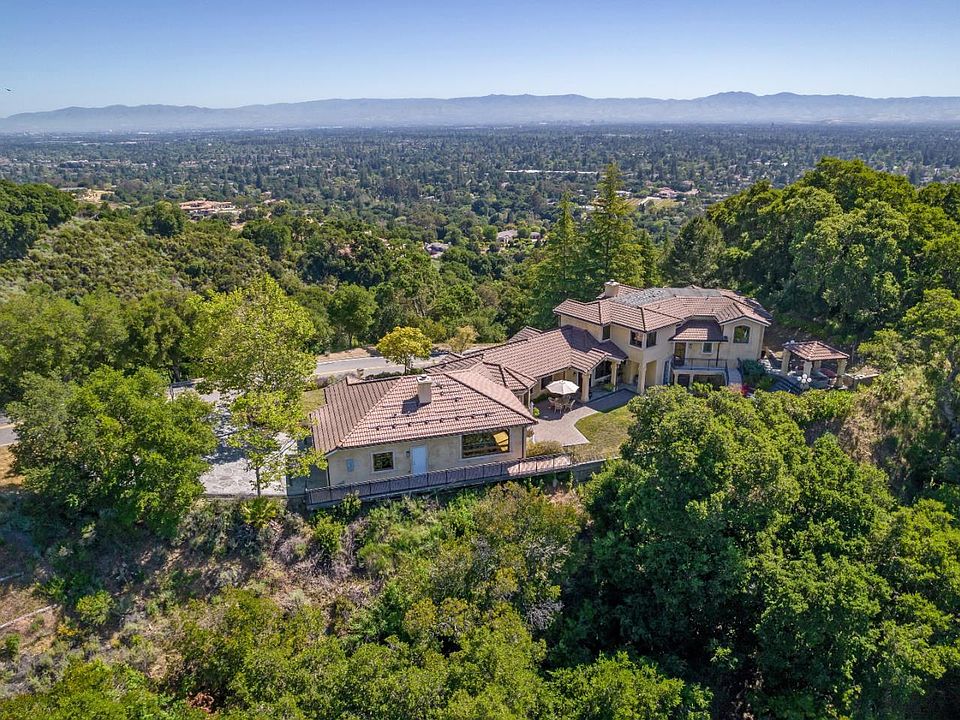 1st image of 13341 Old Oak Way