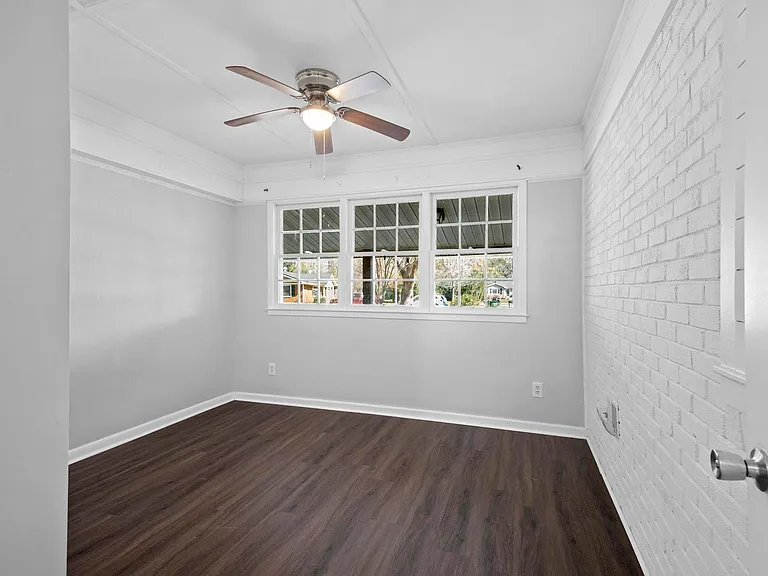 5410 Rollin Rd — Photo 10