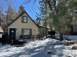 813 Riverside Ave, Sugarloaf, CA 92386