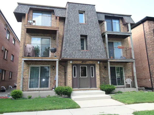 6710 W 64th Pl APT 3E, Chicago, IL 60638