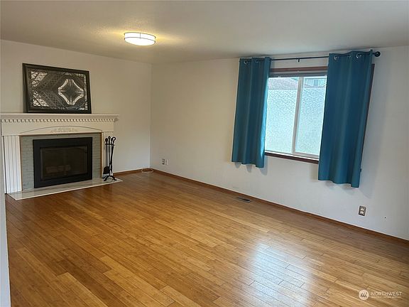 5th image of 11029 4th Avenue S
