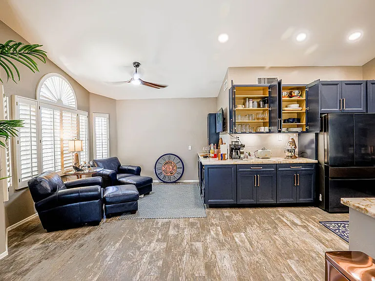 9326 E Nacoma Dr — Photo 19