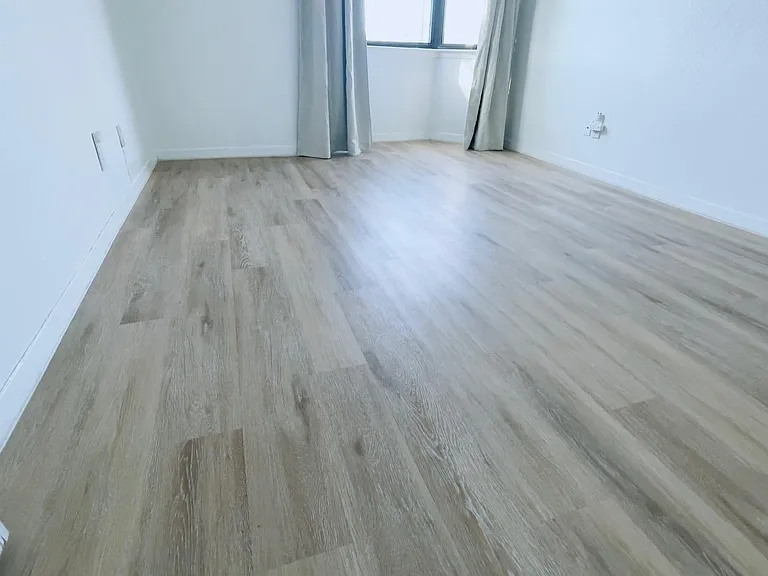 1510 W North Loop Blvd #822 — Photo 9